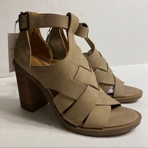 NWT Taupe Weaved Heeled Sandals Zip Adjust Strap